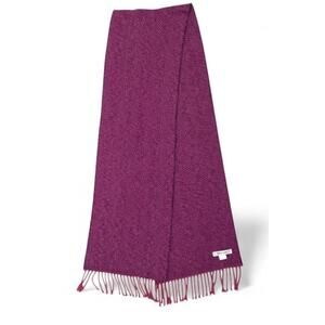 Johnstons extra fine merino wool scarf 68x10 pink made in scotland
